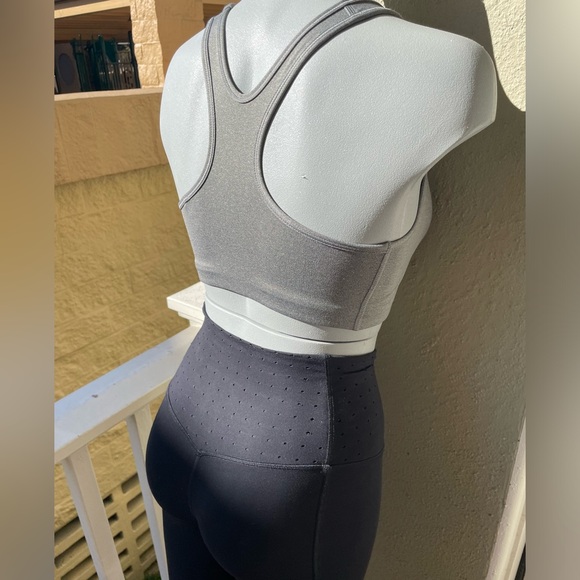 Nike Victory Dri-FIT Compression Silky Soft Jersey Sports Bra Size M *NWOT* - Picture 5 of 8